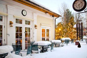 步行者主场击败老鹰，萧华斯分助攻成核心