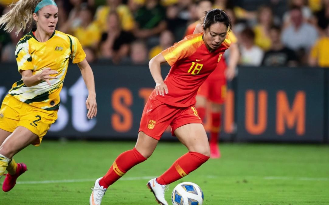中国女足备战世界杯，训练加紧进行