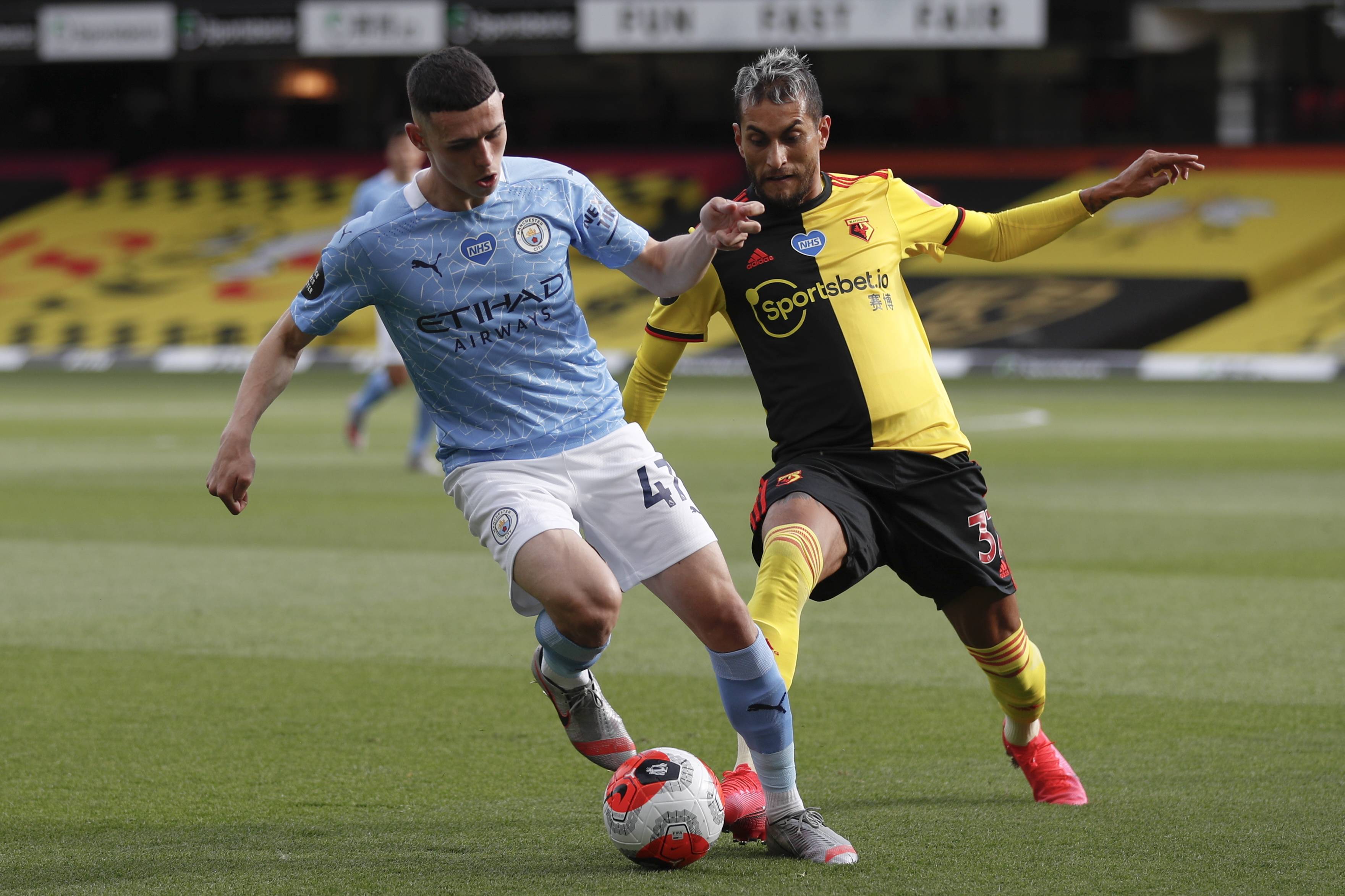 伯恩利客场不敌强敌，实力差距明显的简单介绍