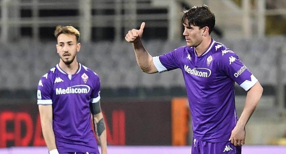 关于博洛尼亚客场不敌佛罗伦萨，遭遇连败的信息