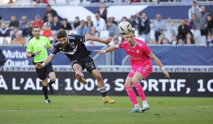 九游体育入口-亚眠队客场逼平对手，破坏了对手法国联赛胜利纪录的简单介绍