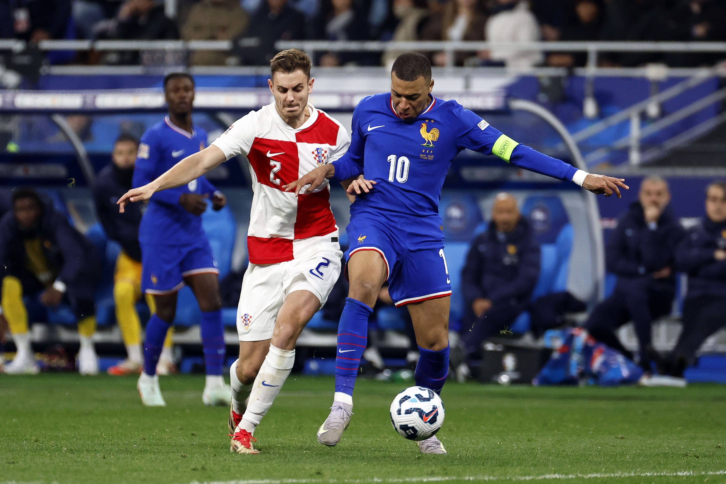 九游体育亚洲官网-欧国联国家比赛实力对决，擂台激烈